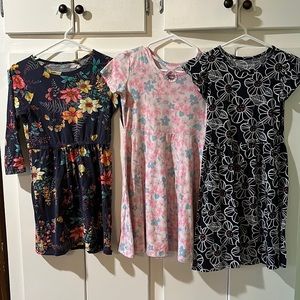 Three Girls casual dresses size 10